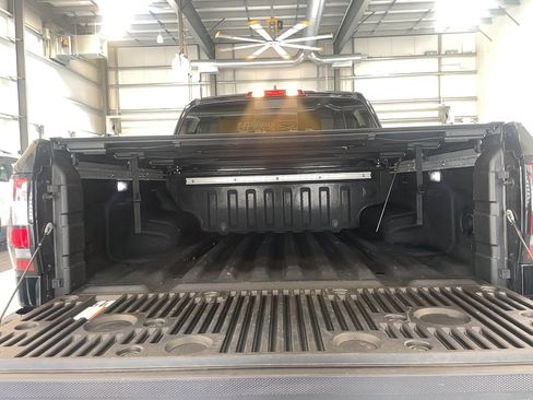 Used 2025 Nissan Frontier PRO-4X w/ Pro Premium Package image 25