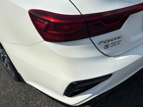 Used 2020 Kia Forte EX FWD image 12