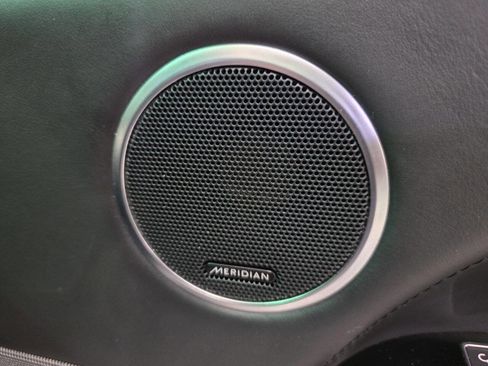 Used 2019 Land Rover Range Rover Sport SVR image 43