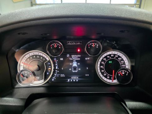 Used 2013 RAM 1500 Classic SLT w/ Premium Display Pkg image 41