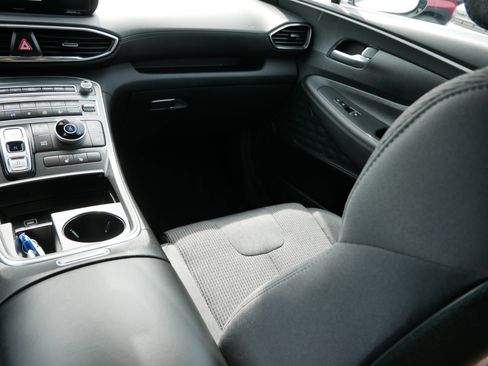 Certified 2023 Hyundai Santa Fe SEL AWD/4WD image 11