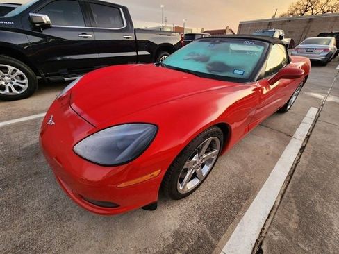 Used 2007 Chevrolet Corvette Convertible w/ Preferred Equipment Group image 3