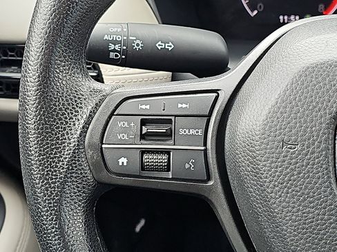 Used 2023 Honda HR-V LX image 20