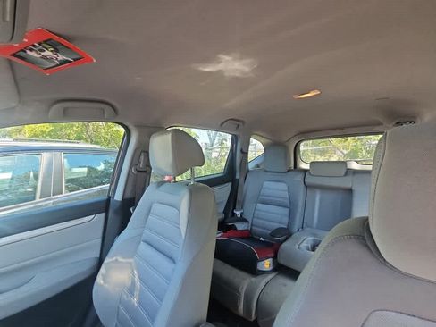 Used 2019 Honda CR-V LX image 8