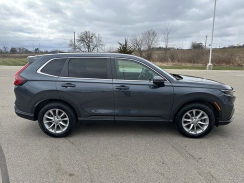 Used 2023 Honda CR-V EX image 9