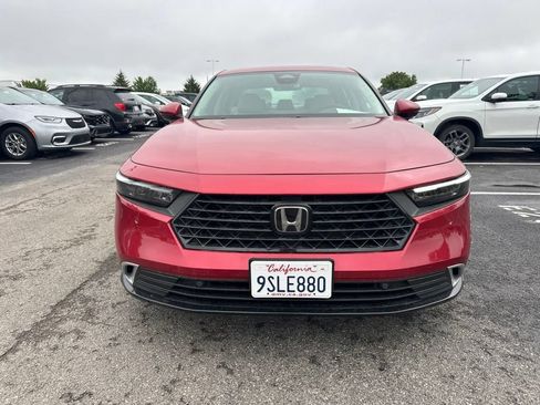 Used 2025 Honda Accord Touring image 2