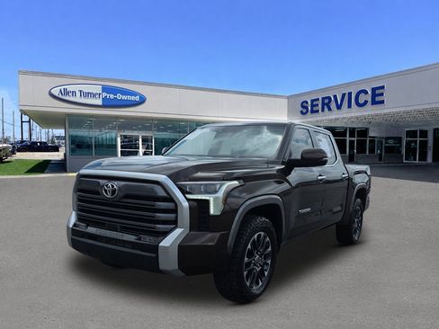 Used 2024 Toyota Tundra Limited AWD/4WD image 4