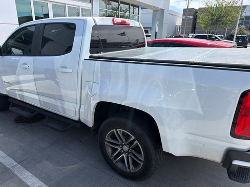 Used 2019 Chevrolet Colorado W/T w/ Custom Special Edition RWD image 5