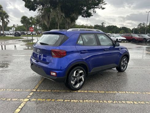 New 2025 Hyundai Venue Limited image 11