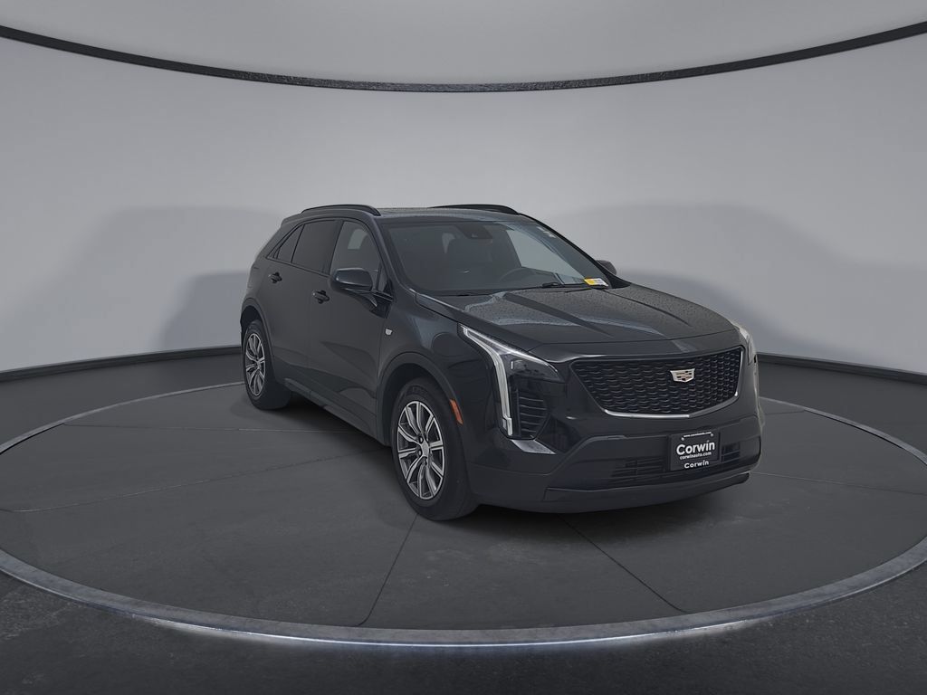 Used 2020 Cadillac XT4 Sport w/ Trailering Package AWD/4WD image 4