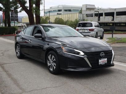 New 2025 Nissan Altima 2.5 S