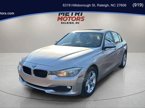 Used 2014 BMW 320i Sedan image 1