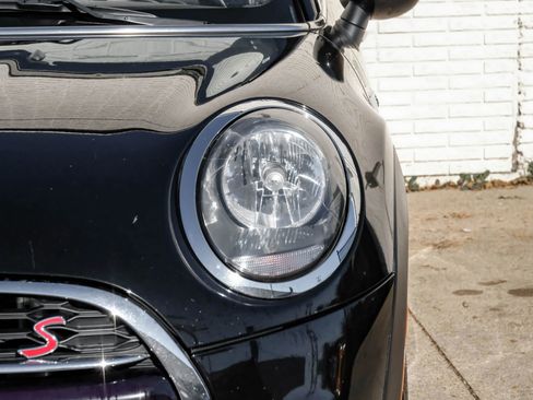 Used 2019 MINI Cooper S image 41
