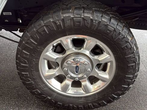 Used 2019 Ford F250 XLT image 36