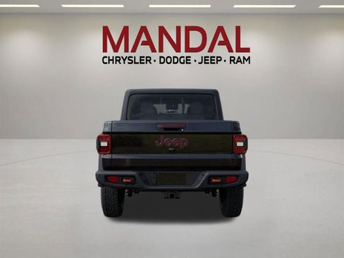 New 2026 Jeep Gladiator Rubicon w/ Steel Power Dome Hood Package AWD/4WD image 7