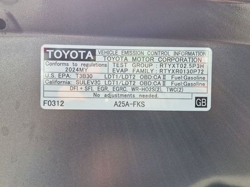 Used 2024 Toyota RAV4 LE FWD image 25