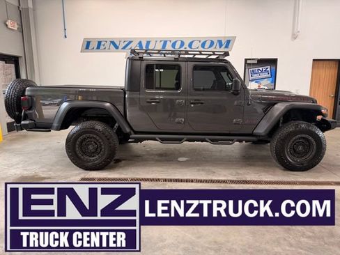 Used 2021 Jeep Gladiator Rubicon AWD/4WD image 1