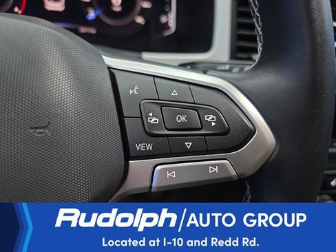 Used 2022 Volkswagen Atlas Cross Sport SE FWD image 21
