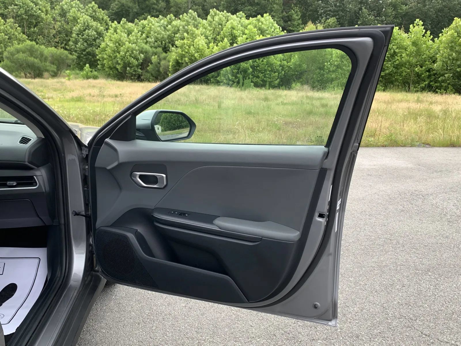 Used 2025 Kia K4 FWD image 26