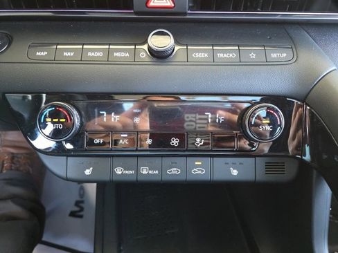 Used 2022 Hyundai Elantra N image 13