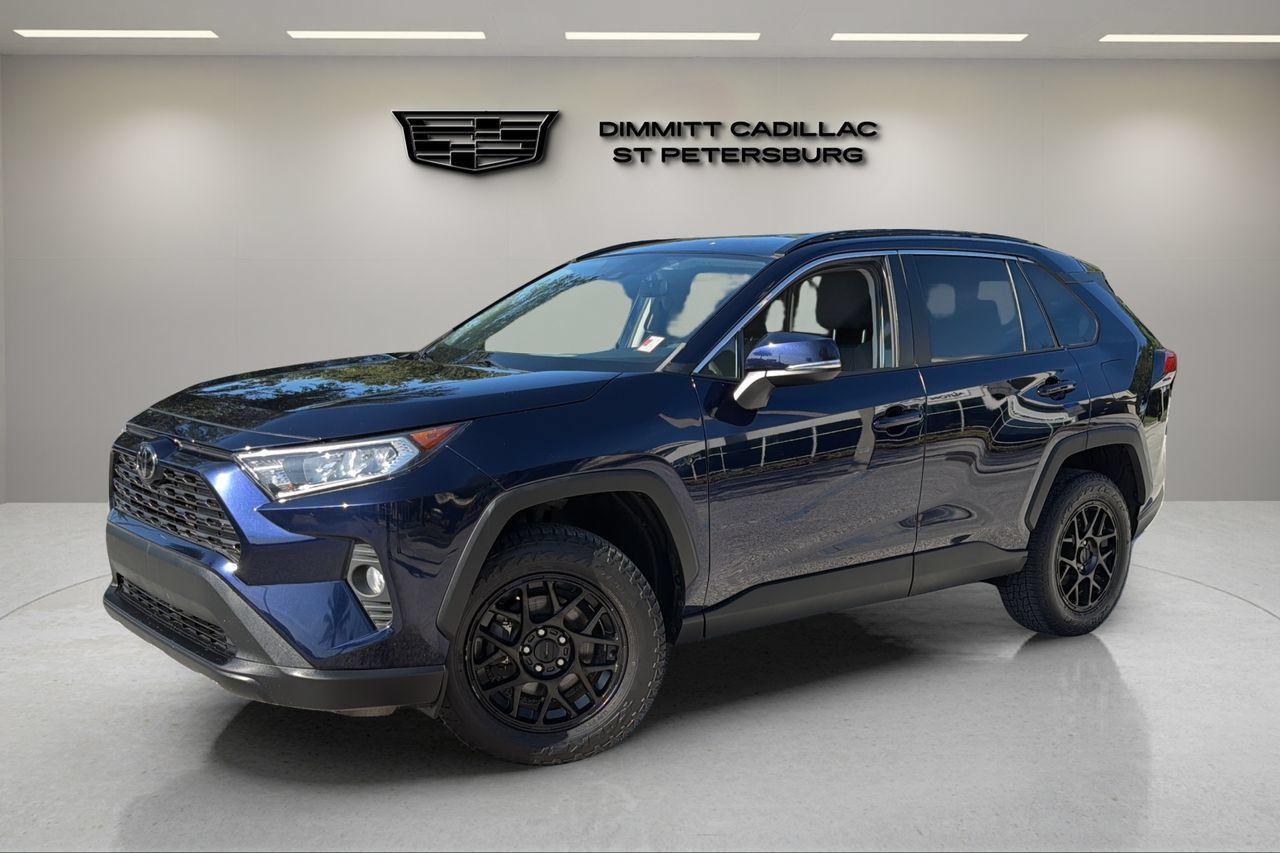 Used 2021 Toyota RAV4 XLE FWD image 1