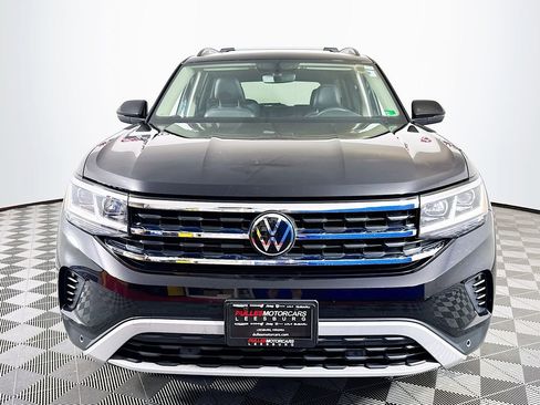 Used 2023 Volkswagen Atlas SE w/ Panoramic Sunroof Package AWD/4WD image 2