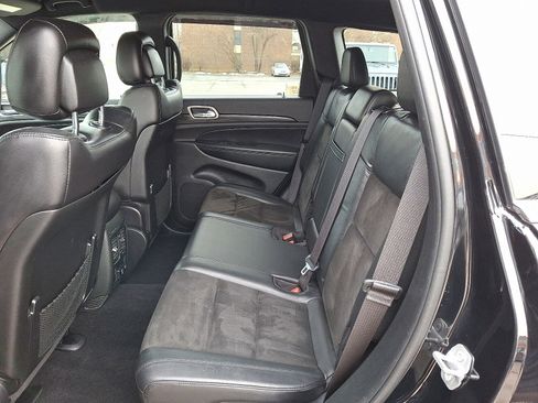 Used 2021 Jeep Grand Cherokee Laredo X image 10