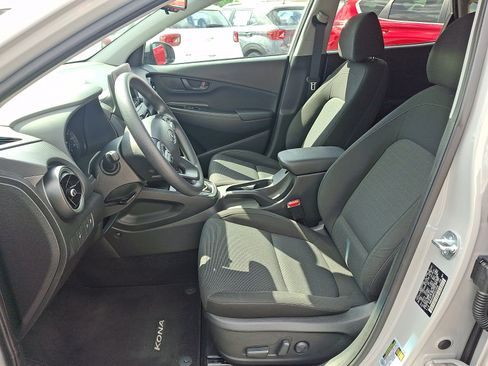 Certified 2023 Hyundai Kona SEL AWD/4WD image 14