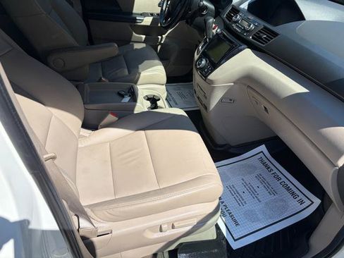 Used 2014 Honda Odyssey Touring image 14