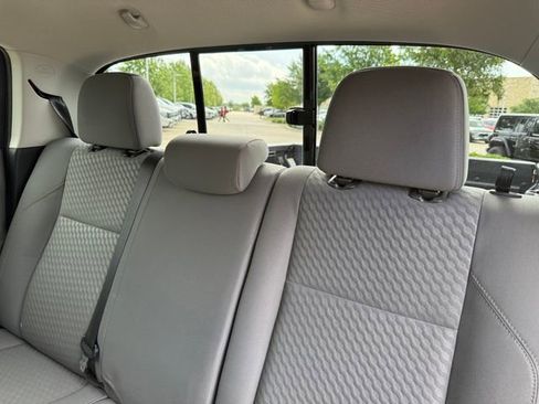 Used 2022 Toyota Tacoma SR w/ SR Convenience Package RWD image 28