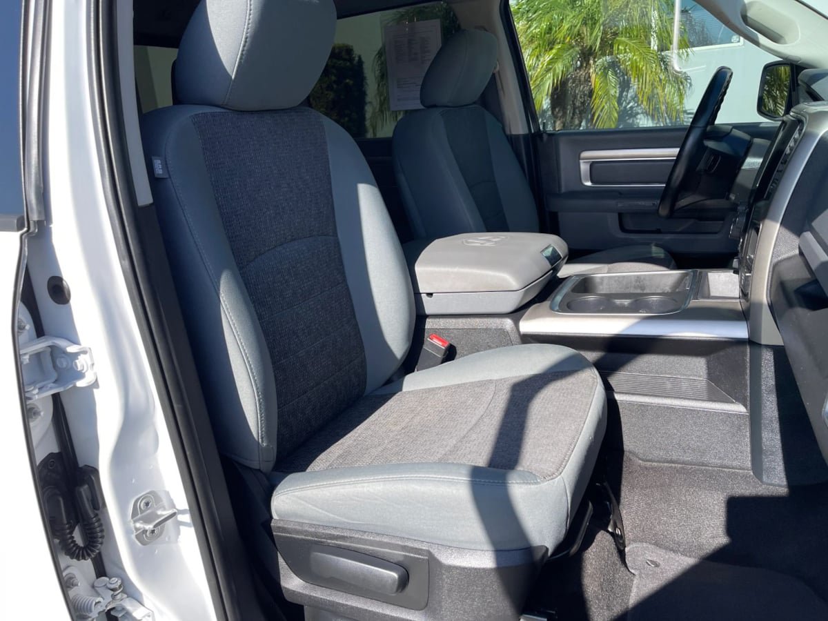 Used 2017 RAM 1500 Big Horn RWD image 27