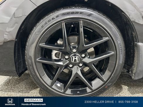 Used 2023 Honda Civic Sport image 13