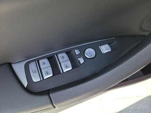 Used 2023 BMW X3 sDrive30i w/ Convenience Package RWD image 17