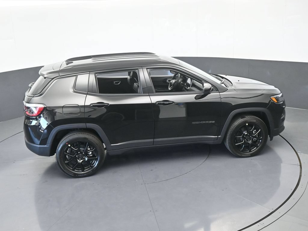 New 2026 Jeep Compass Latitude AWD/4WD image 50