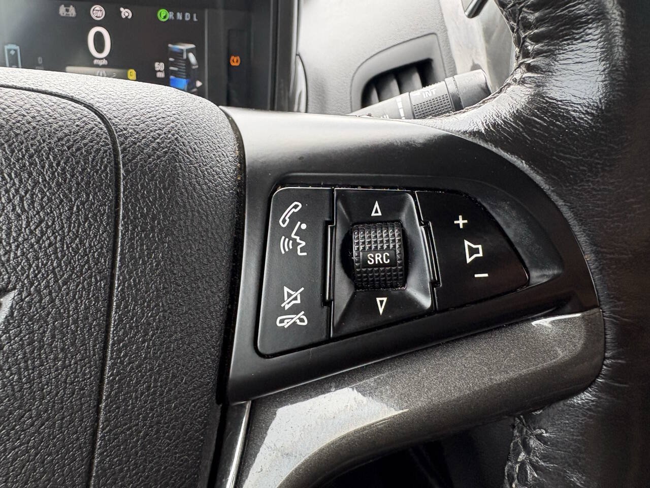 Used 2014 Chevrolet Volt Premium w/ Premium Trim Package FWD image 11