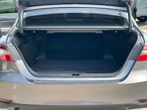 Used 2023 Toyota Camry LE FWD image 13