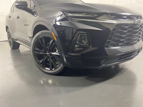 Used 2022 Chevrolet Blazer RS w/ Enhanced Convenience Package AWD/4WD image 3