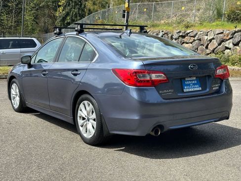 Used 2016 Subaru Legacy 2.5i Premium AWD/4WD image 3