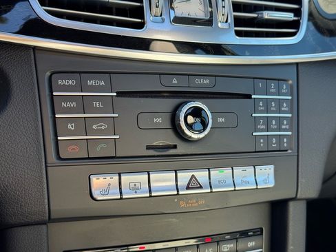 Used 2016 Mercedes-Benz E 350 Sedan image 31