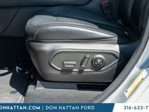 Used 2023 Jeep Grand Cherokee L Limited AWD/4WD image 20