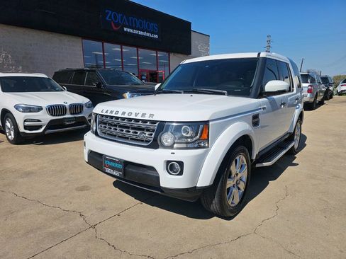 Used 2015 Land Rover LR4 HSE AWD/4WD image 2