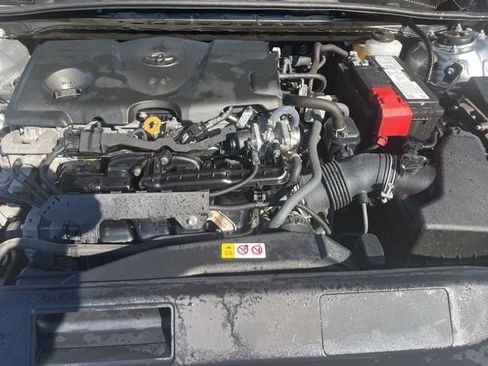 Used 2023 Toyota Camry LE image 24