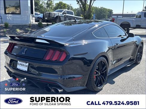 Used 2020 Ford Mustang Shelby GT500 w/ Technology Package RWD image 3