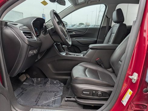 Used 2018 Chevrolet Equinox Premier FWD image 13