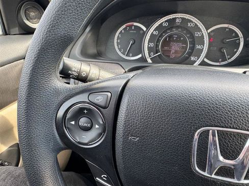 Used 2014 Honda Accord EX image 22