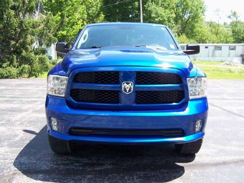 Used 2015 RAM 1500 Express AWD/4WD image 2