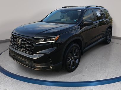 Used 2025 Honda Pilot Sport