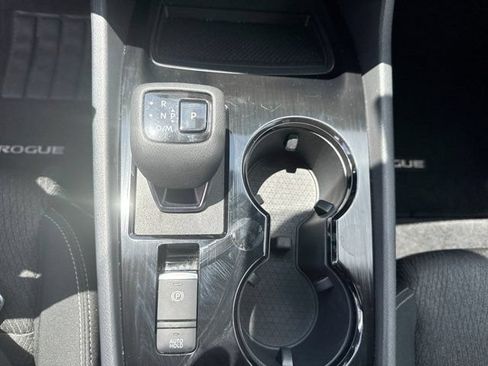 Used 2026 Nissan Rogue SV AWD/4WD image 20