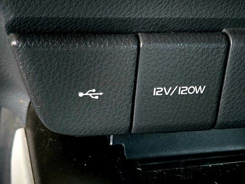 Used 2021 Toyota Camry LE w/ Carpet Mat Package (TMS) image 20