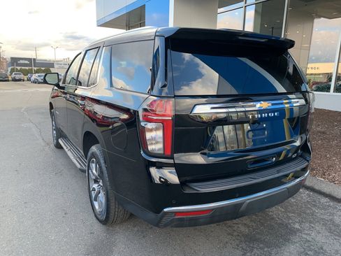 Used 2023 Chevrolet Tahoe LT w/ LT Signature Package image 7